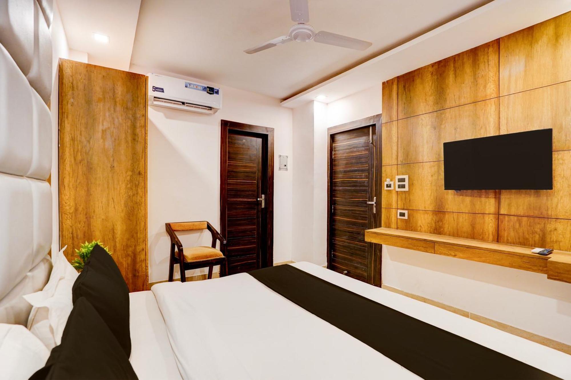 Super Hotel O Haridwar Near Shanti Kunj Raiwala Buitenkant foto